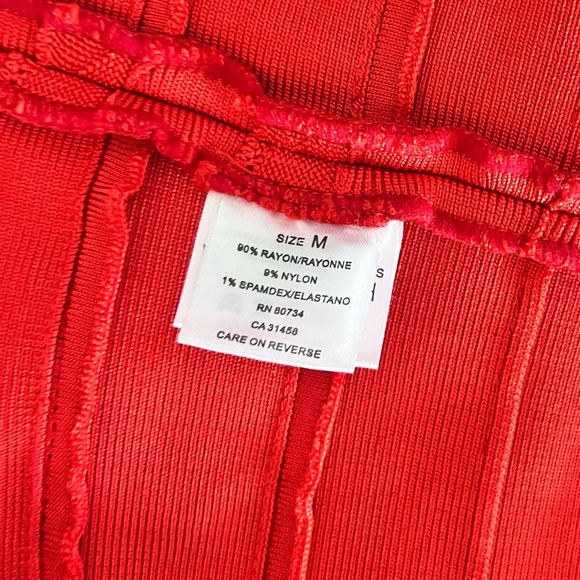 Herve Leger Red Fit and Flare Strapless Scalloped Bandage Dress Size Medium - Picture 11 of 15